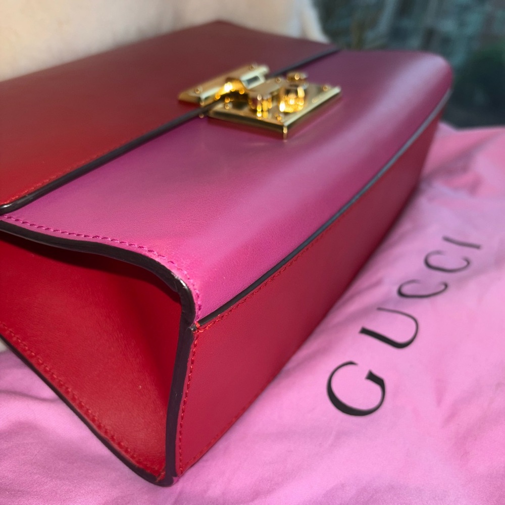 Large Gucci Pink & Red Leather Purse with Gold Lock/Key/Chain & COA - Picture 14 of 16